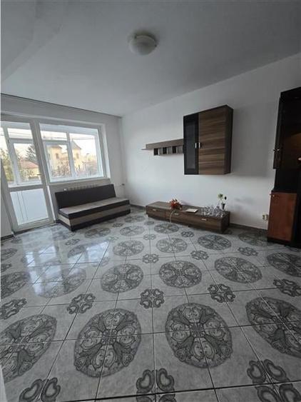 Brancoveanu-Nitu Vasile,apartament 3 camere,bloc reabilitat - 3
