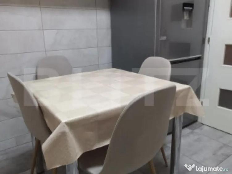 Apartament modern cu 4 camere, 77 mp, etaj intermediar, zona - 13