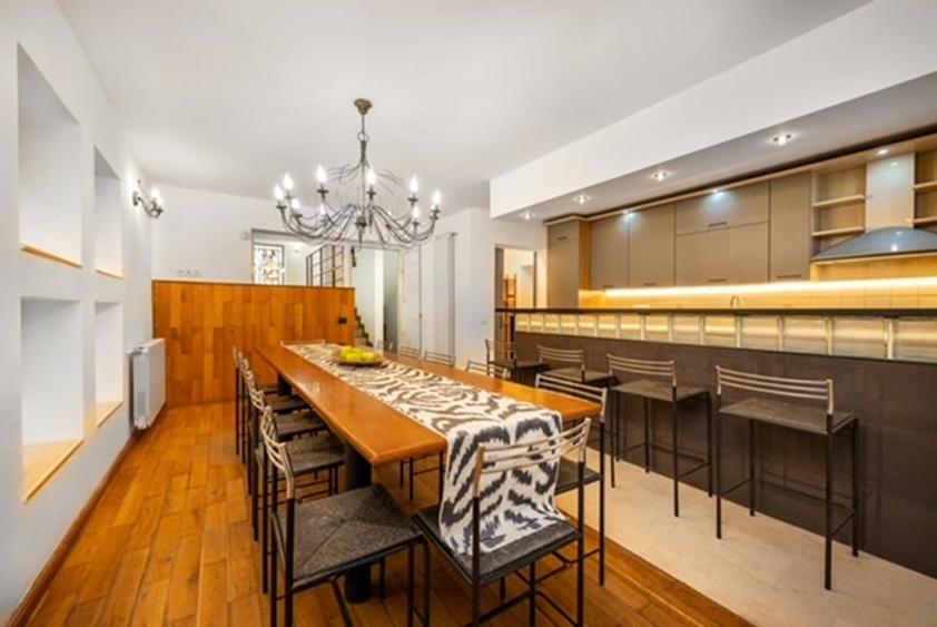 Vilă modernă, str. Dr. C-tin Caracaș nr.47, direct de la proprietar - 2