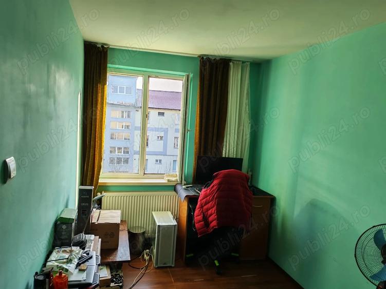 Vind apartament 3 camere situat pe strada Victoriei, bl. 9, sc. A, et. 4, Slatina - 5