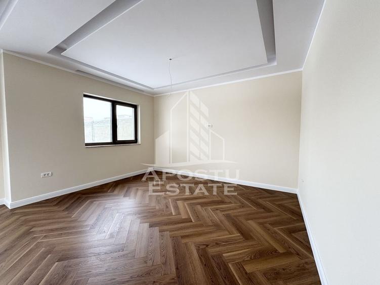 Duplex cu perete dublu, 4 camere si 3 bai finalizat, toate utilitatile - 5