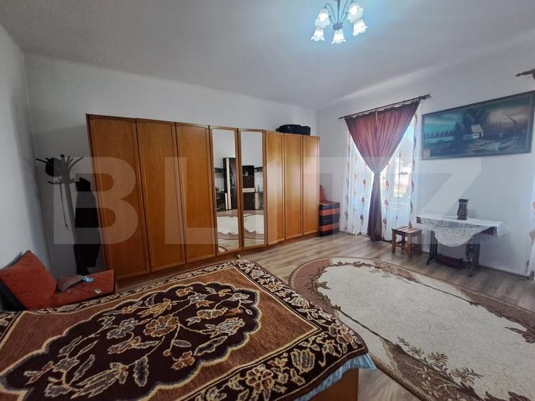 Casa saseasca renovata integral, 2200 mp teren, ideala pentru doua familii - 18