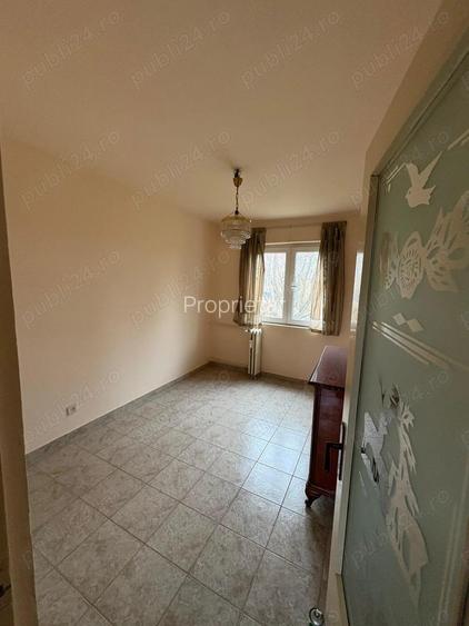 Inchiriez apartament 3 camere C-lea Romanilor