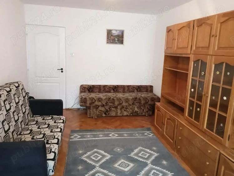 Inchiriez apartament 2 camere in ?tefan cel Mare 250 euro negociabil - 4