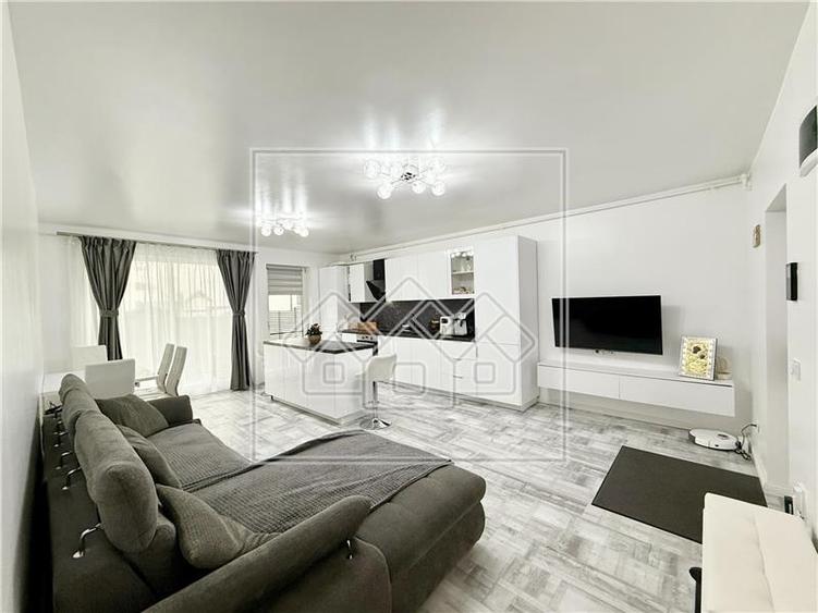 Apartament de vanzare in Sibiu - Selimbar - 3 camere - Curte 85 mp - 1