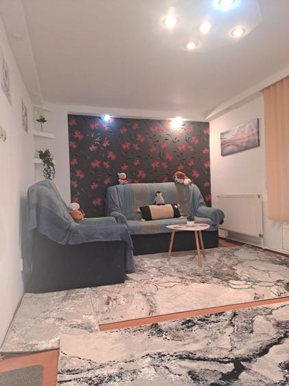 **INCHIRIEZ Apartament Ultracentral Ploiesti** - 2