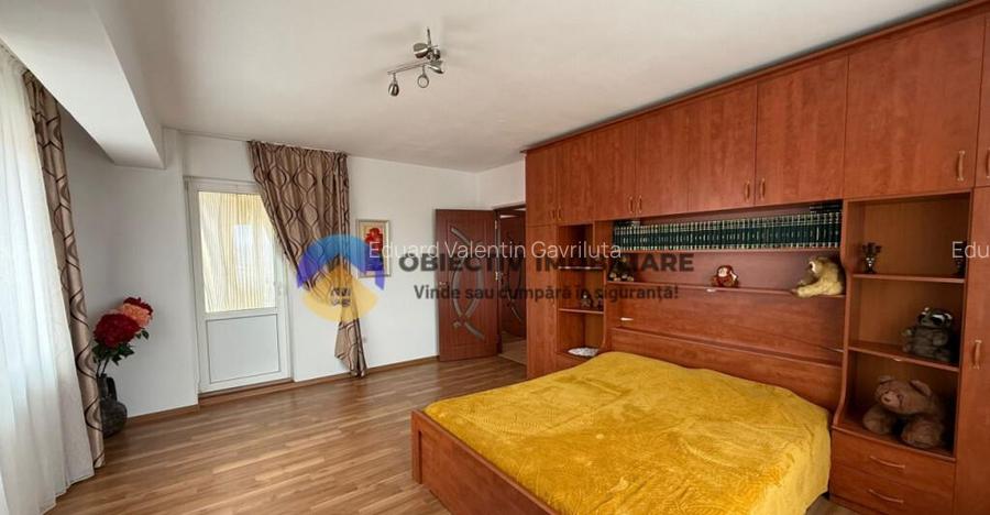 ? Apartament 2 camere de vanzare Zona Darmane?ti