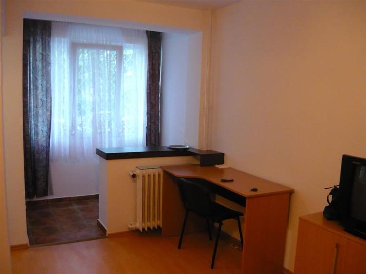 Vanzare garsoniera zona Costin Georgian // bloc de garsoniere - 5