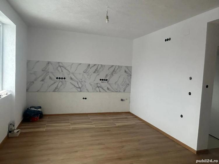 Se vinde apartament in Teremia Mare,blocul vechi - 4