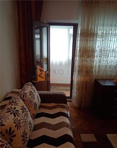 Garsoniera cf 1 decomandata  in zona Unirii  Sud - 3