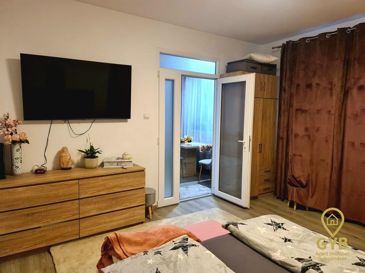 Casă cu 5 camere, S+P+Mansarda-zona centrală Oradea(Strada Primariei) - 4