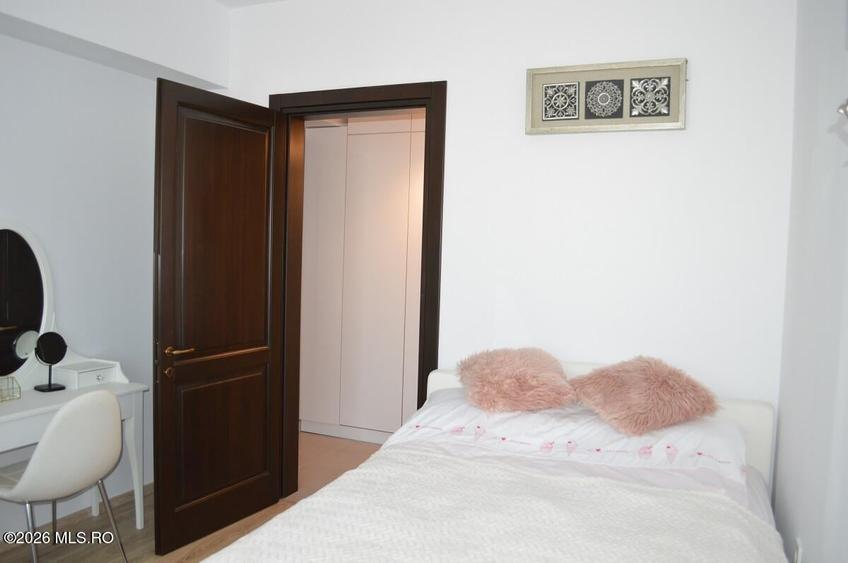 Fratii Golesti - McDonald's - Apartament 3 Camere cu Garaj - 12
