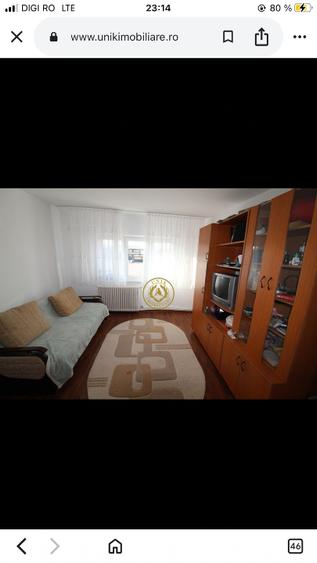 Vând apartament cu o camera zona centrala  - 7