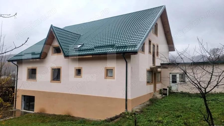 Casa spa?ioasa ideala pentru re?edin?a , casa de vacan?a sau pensiune - 4