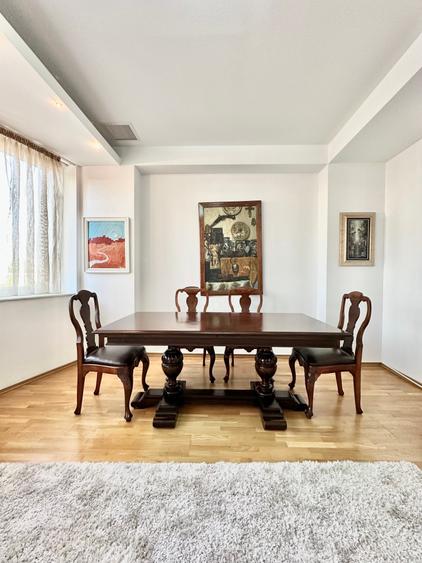 Apartament cu 3 camere decomandat, mobilat în Primăverii