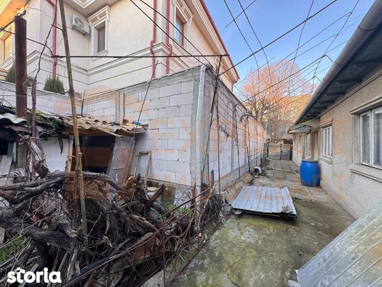 Teren cu autorizatie de constructie, situat in zona Tomis II - Constan - 2