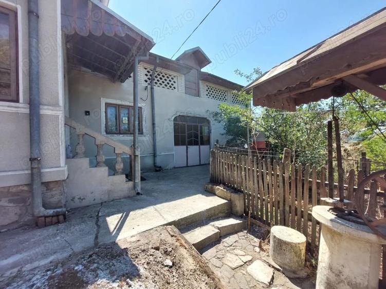 Proprietar vand casa cu 7 camere in Dicule?ti, jud. Valcea, teren 2267 mp - 8