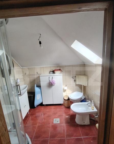 Casa cu mobilier premium ?i gradina spectaculoasa in Ta - 12