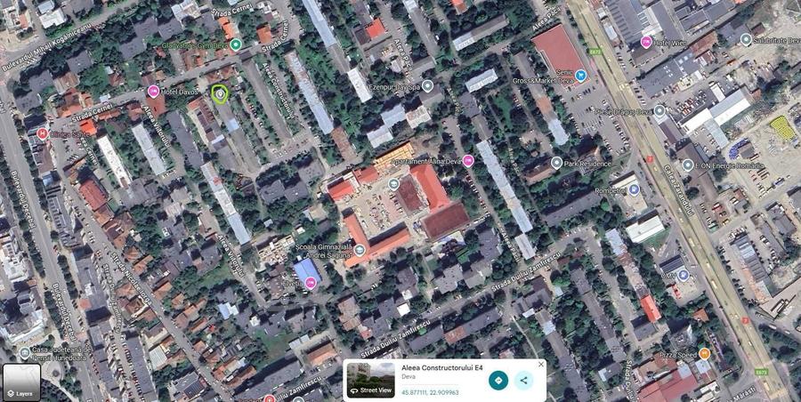 Proprietar, vand apartament 4 camere, Deva, Al. Constructorilor - 1