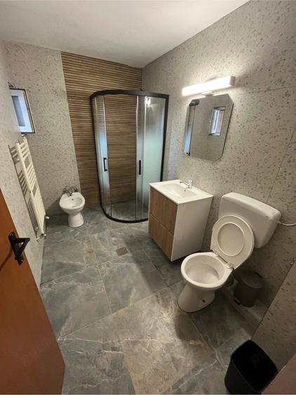 Apartament cu 2 camere decomandat în Zorilor