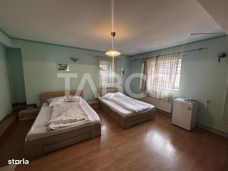 Casa de inchiriat 5 camere + curte ideala pentru muncitori - 16