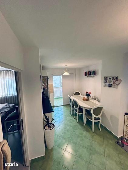 Apartament cu 3 camere în Rogerius