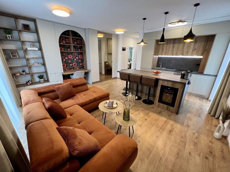 Apartament cu 2 camere decomandat, mobilat în Blumăna