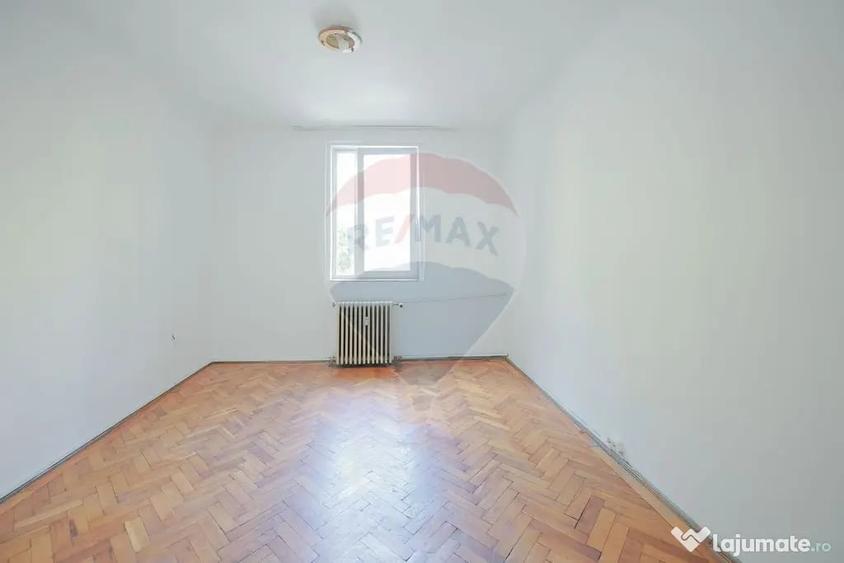 Apartament cu 2 camere decomandat în Decebal