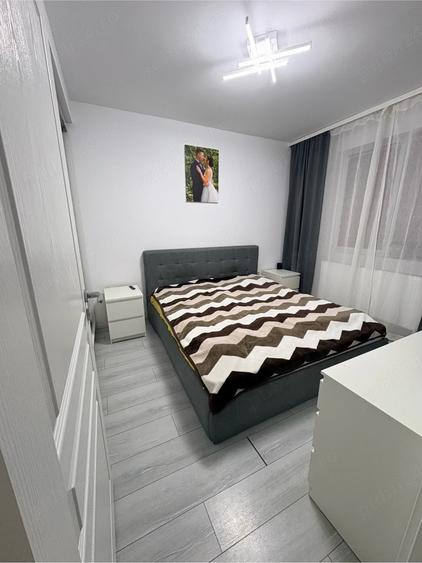 Apartament cu 2 camere decomandat în Giroc
