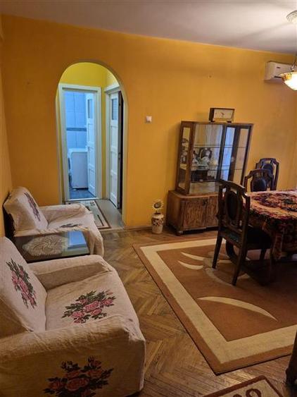 Apartament cu 3 camere decomandat în Ultracentral