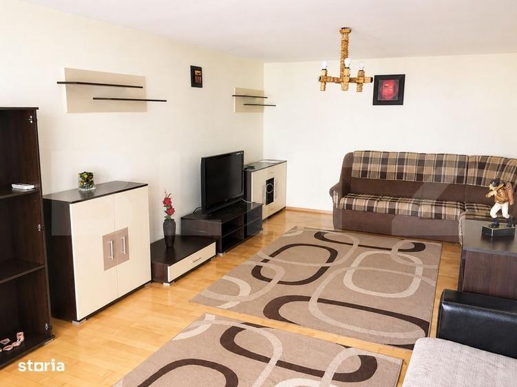 Apartament cu 3 camere în Centrul Civic