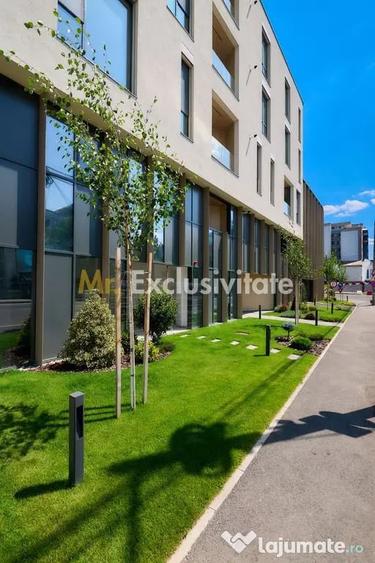 Apartament cu 3 camere decomandat în Trivale