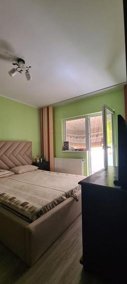 Apartament cu 2 camere decomandat, mobilat în Micro 20