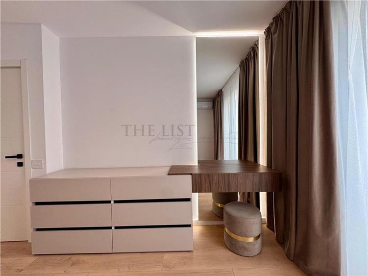 Duplex cu 6 camere cu Canalizare în Pipera