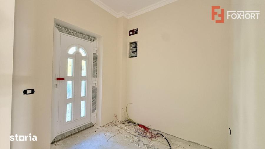 Duplex cu 4 camere de vanzare in localitatea Mosnita Veche - 11
