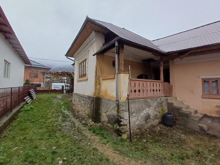 Vand casa, comuna Corbi, judetul Arges - 4