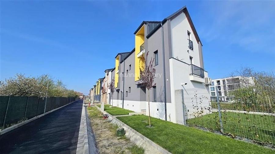 UNITATE IN DUPLEX P+ ET 1+ M, 4 camere, 3 bai in Timisoara Sud