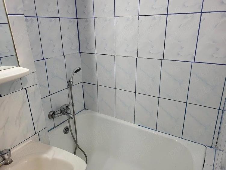 Inchiriez garsoniera Piata Salajan - 4