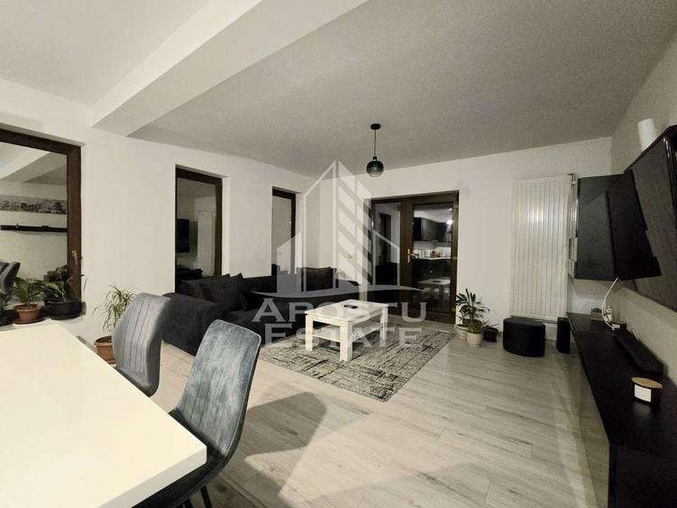 Casa individuala mobilata, pe parter, 4 camere si 2 bai,  Sag - 1