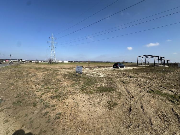 Vand teren intravilan 2000 mp, deschidere DJ602, constructie inceputa - 6