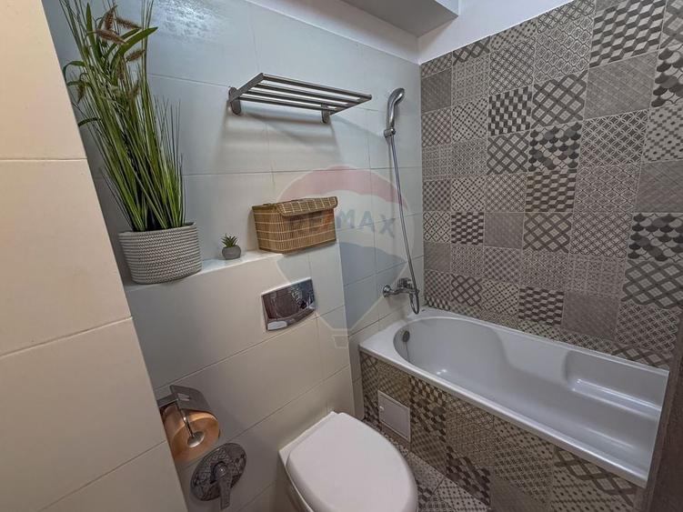 Apartament cu 3 camere de vanzare Topaz -Residence Bacau-ultracentral - 10