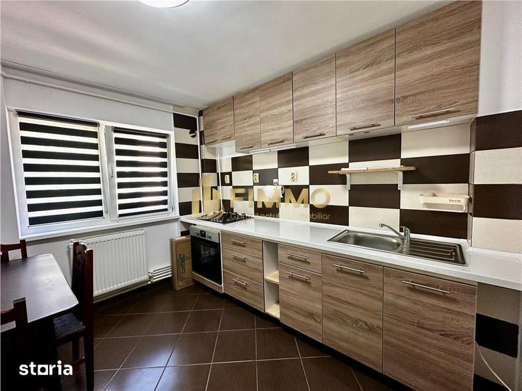 Apartament cu 3 camere decomandat în Burdujeni