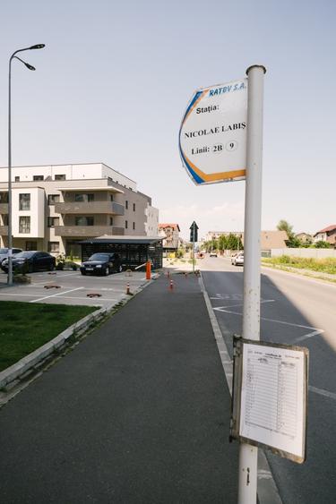 De vânzare un apartament  cu 3 camere în Brasov , zona Tractorul - 12