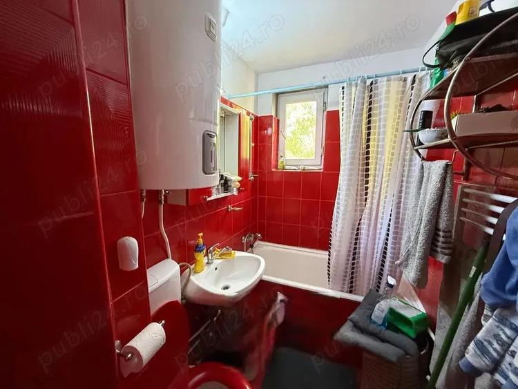 Inchiriez 2 decomandate - 10