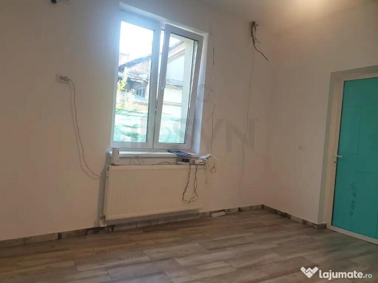 Casă cu 5 camere cu Teren 243 Mp în Cișmigiu