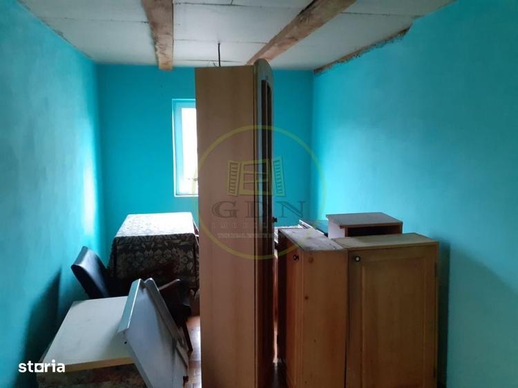 Casă cu 4 camere în Văleni