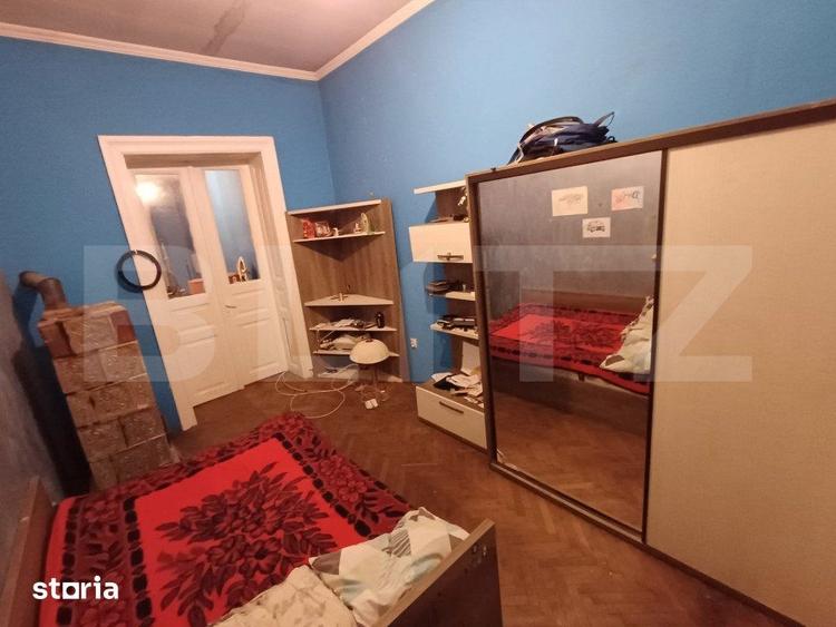 Casă cu 6 camere cu Teren 600 Mp în Central