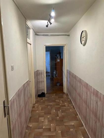 GIROCULUI | 3 CAM | 2 BAI | ET.2 | ANVELOPAT | ZONA EXCELENTA| - 11