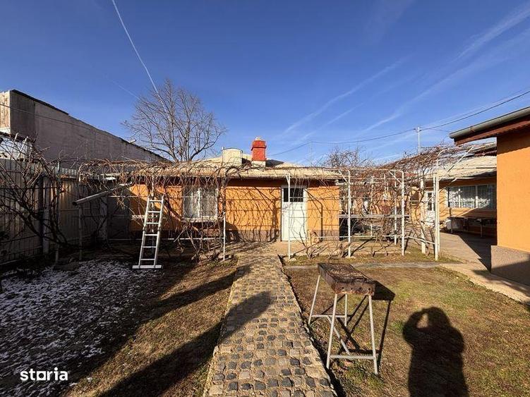 Casa, Chitila, cartierul Regina Maria, 3 corpuri de locuit, teren 548m - 8