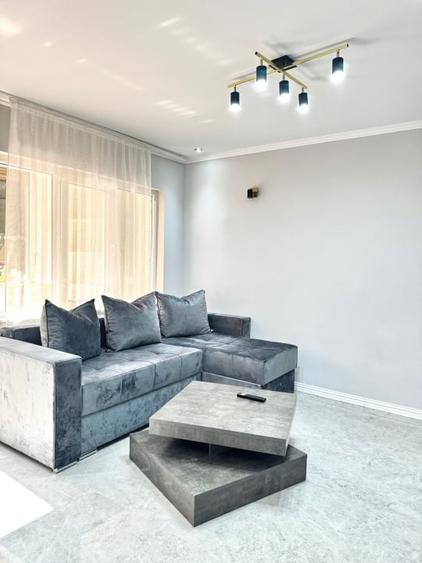 Apartament 3 camere| parter| 61 mp| zona Cetate - 2